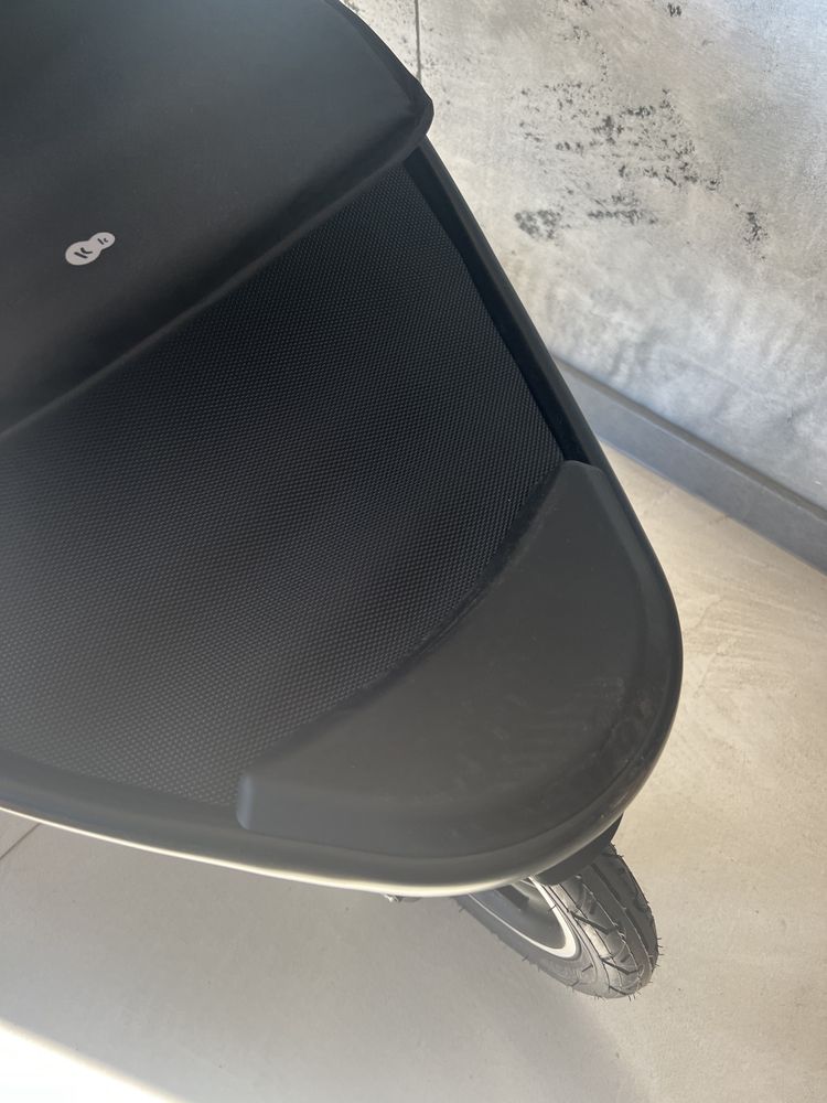 Wózek spacerowy Helsi 2 czarny