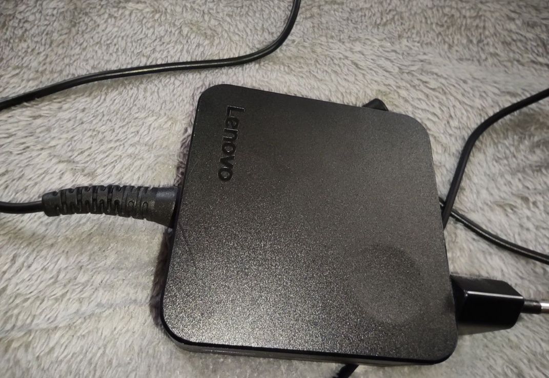 Продам ноутбук Lenovo
