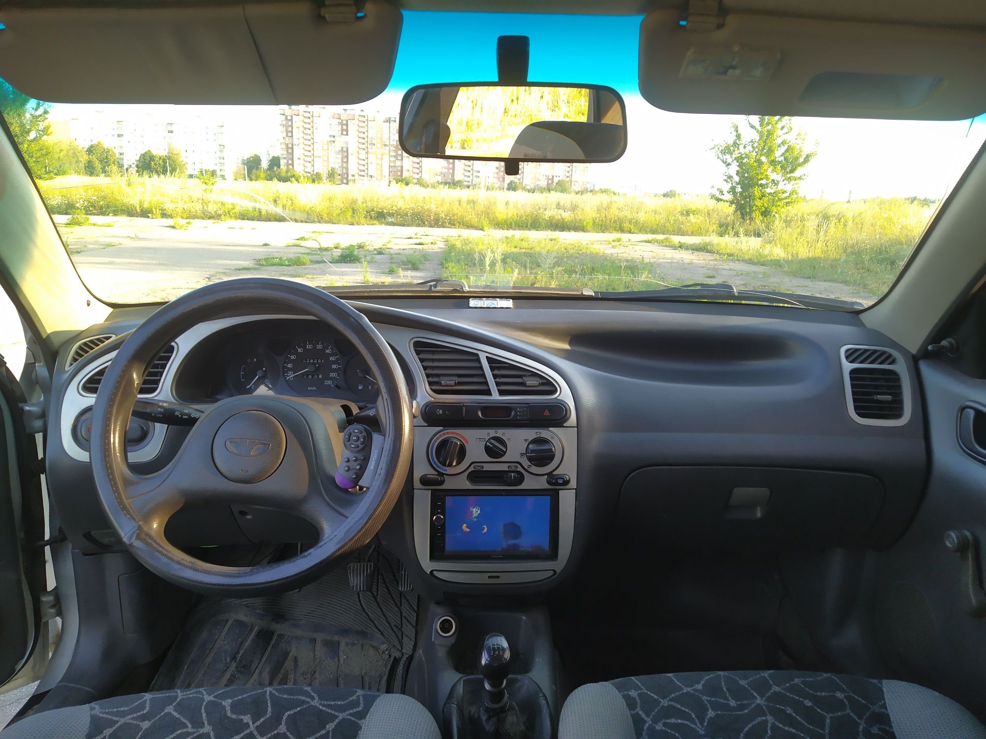 Продам заз сенс 1,3  2000г.