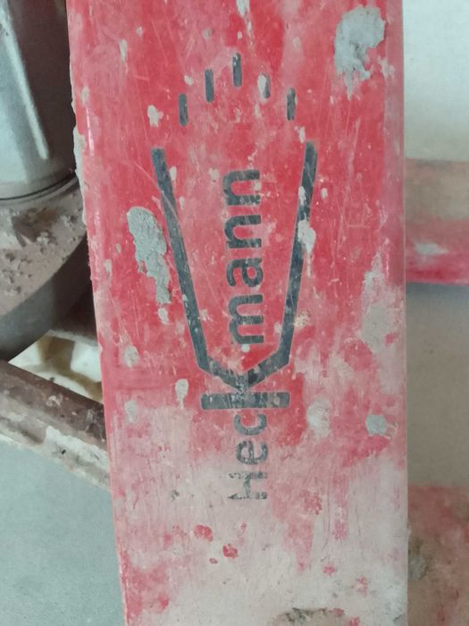 Paleciak ręczny 2500 kg Heckman