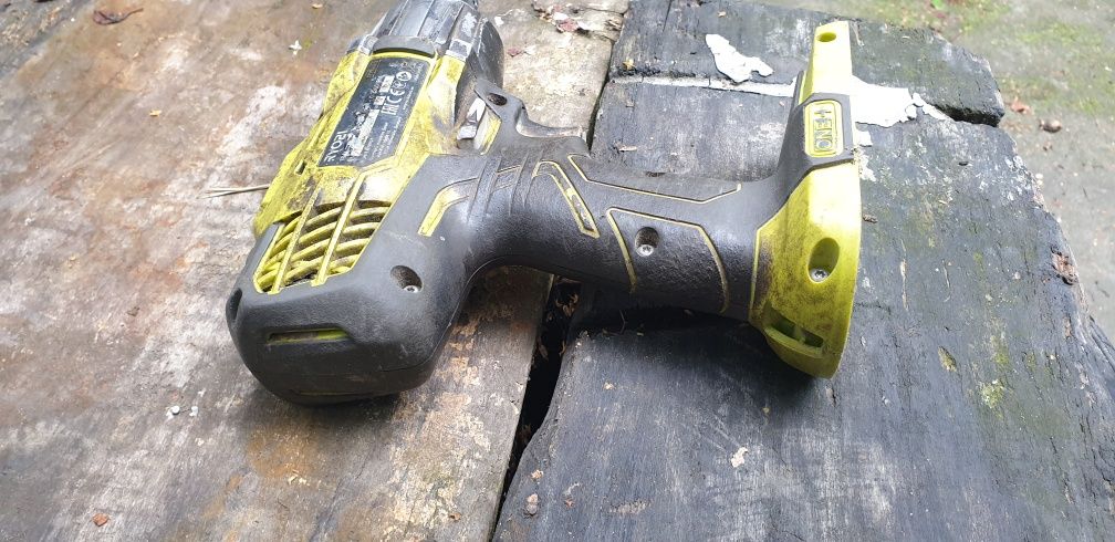 Ryobi klucz 18v uszkodzony