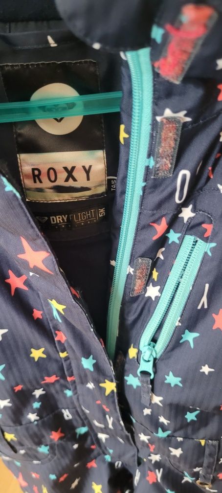 Kombinezon narciarski, zimowy, dziewczęcy firmy ROXY, na 4-5 lat.