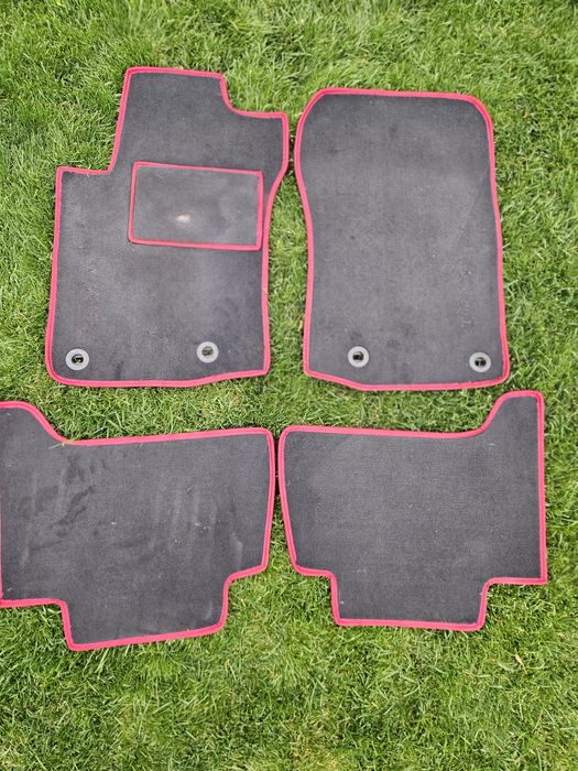 Килимки Toyota Land Cruiser Prado 150