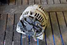 Opel Astra H Zafira 1.6 16V Alternator 55556067 ZJ 100A Bosch 0124425020