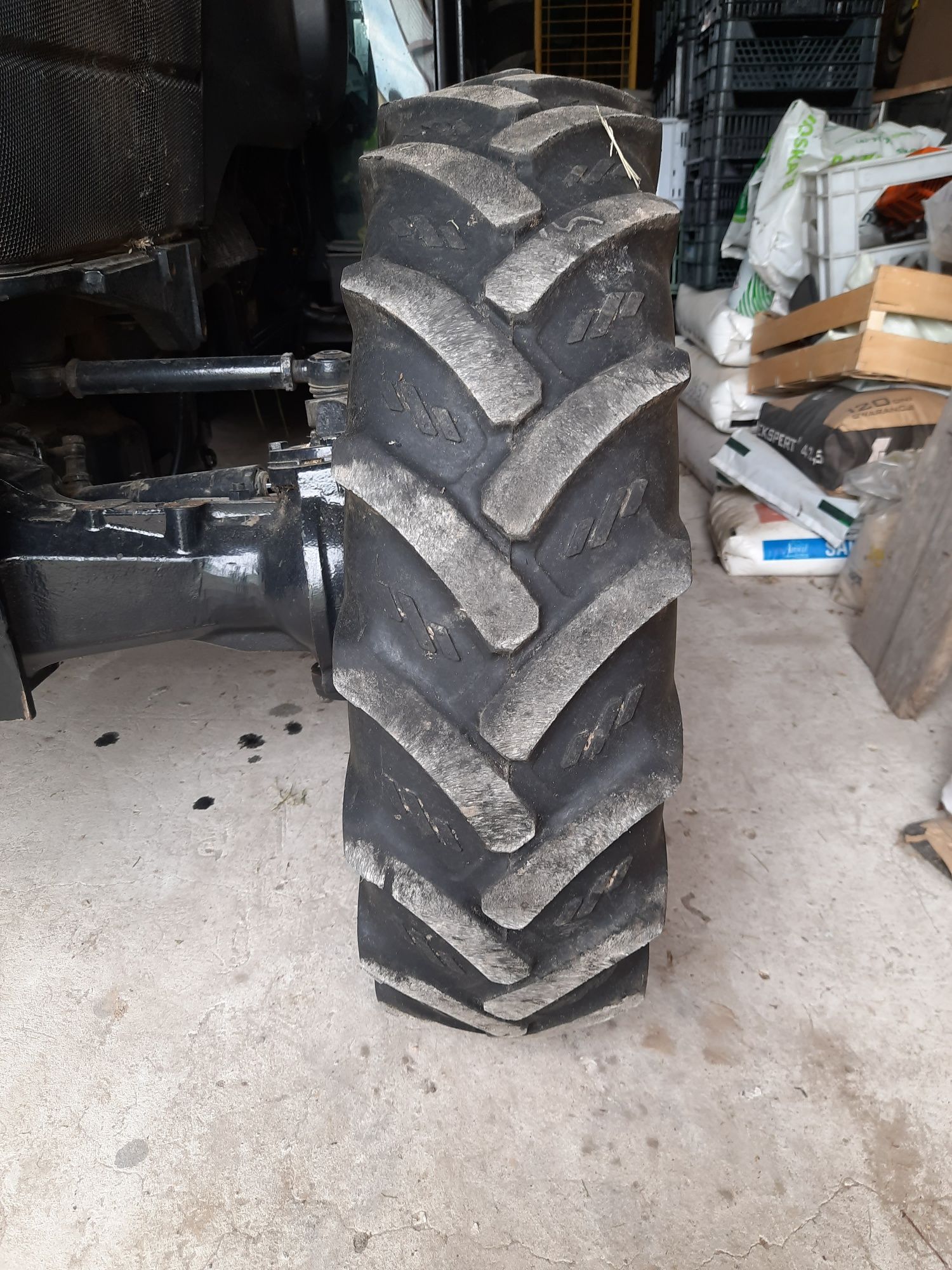 Opony 7.5-18 R18 Kleber z 2020 r.