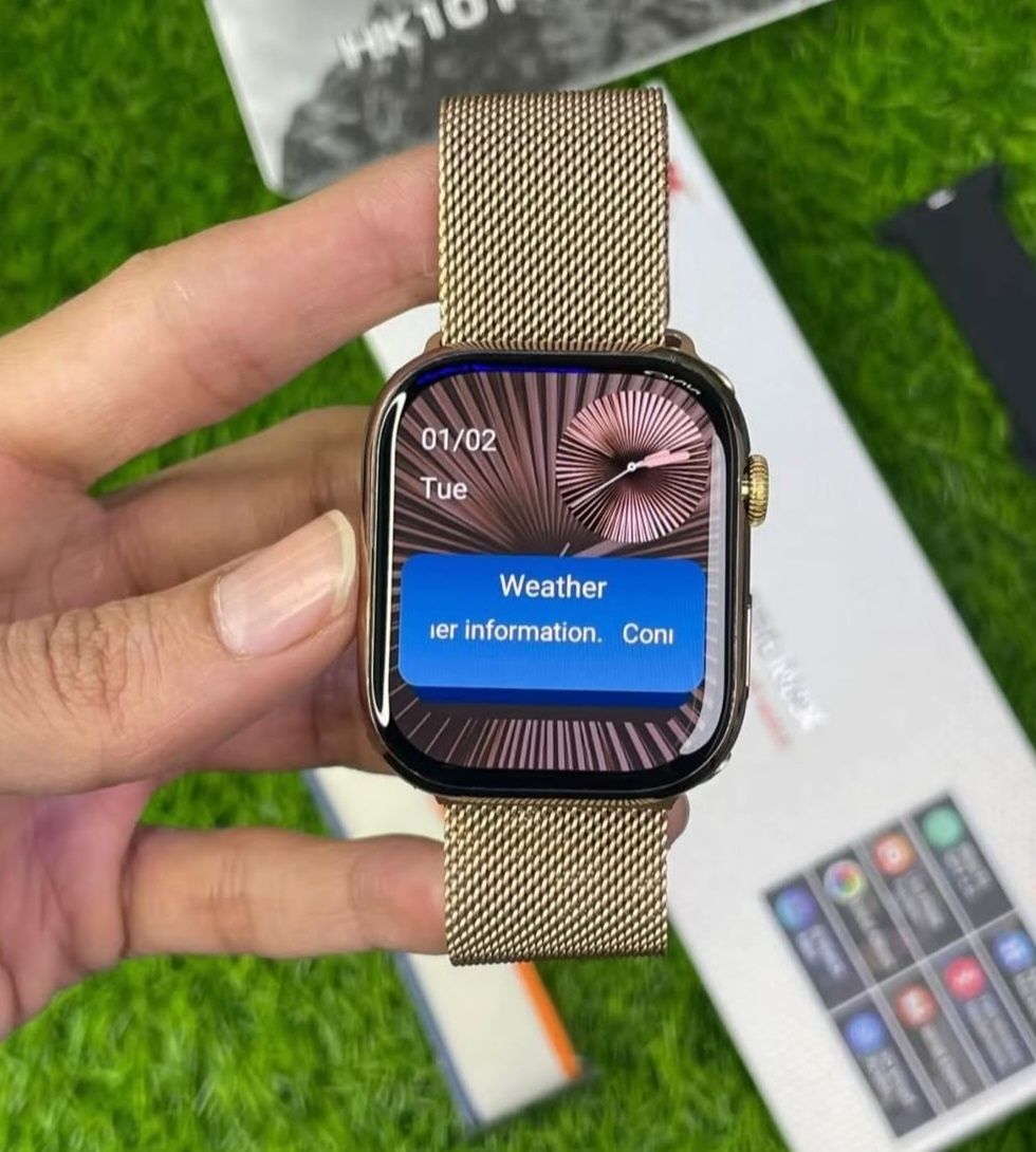 Złoty smartwatch damski HK10 Pro Max