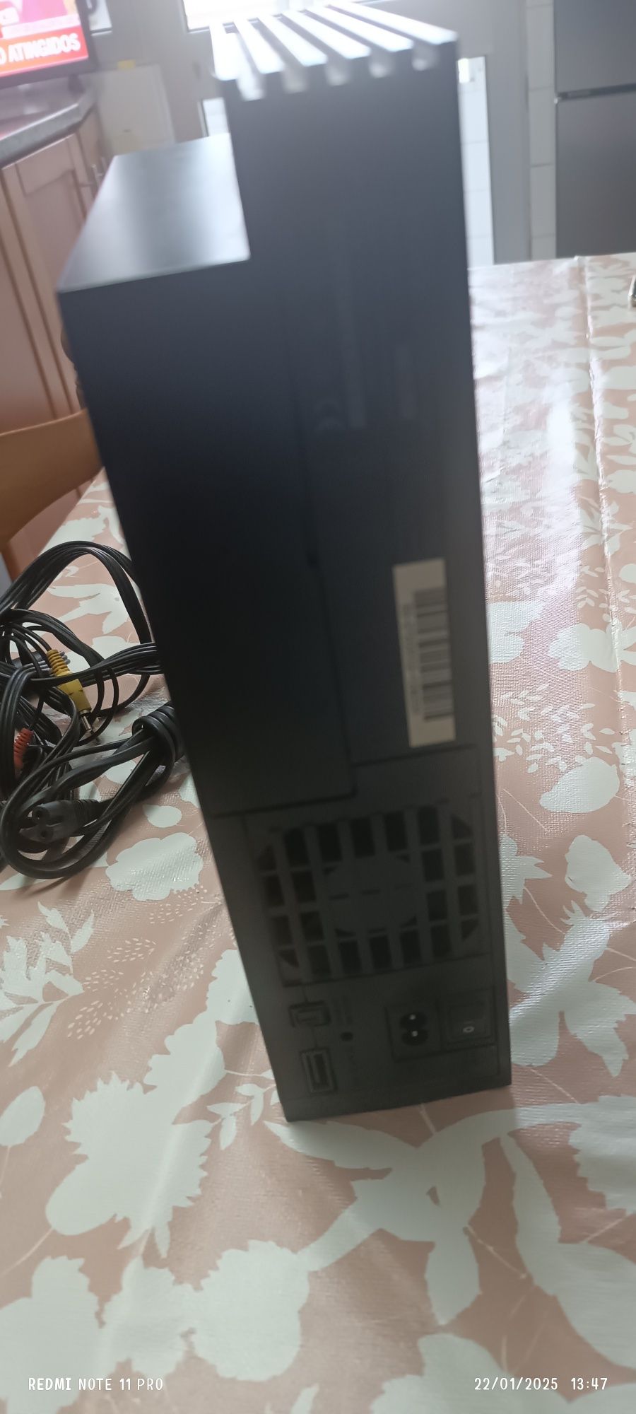 Vendo ps2 com cabos e sem comandos