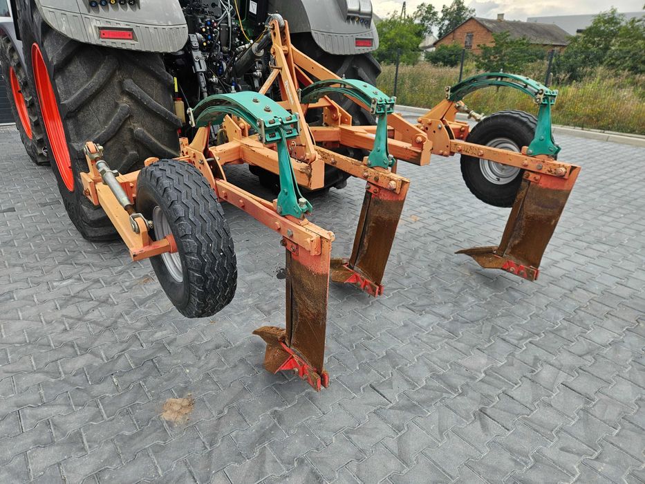 Głębosz Kverneland CLE 3m  3 łapy  / 4 m Staltech  5 łap kverneland
