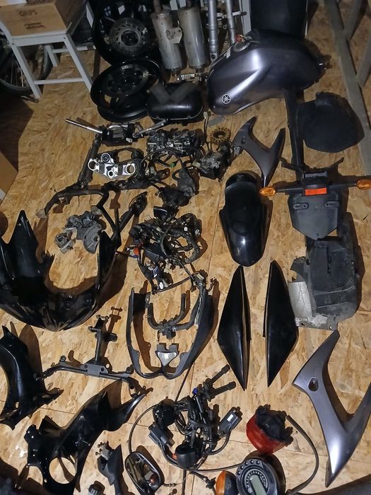 Yamaha FZ6 abs  fazer wszystkie części bak lagi zegar czacha lampa