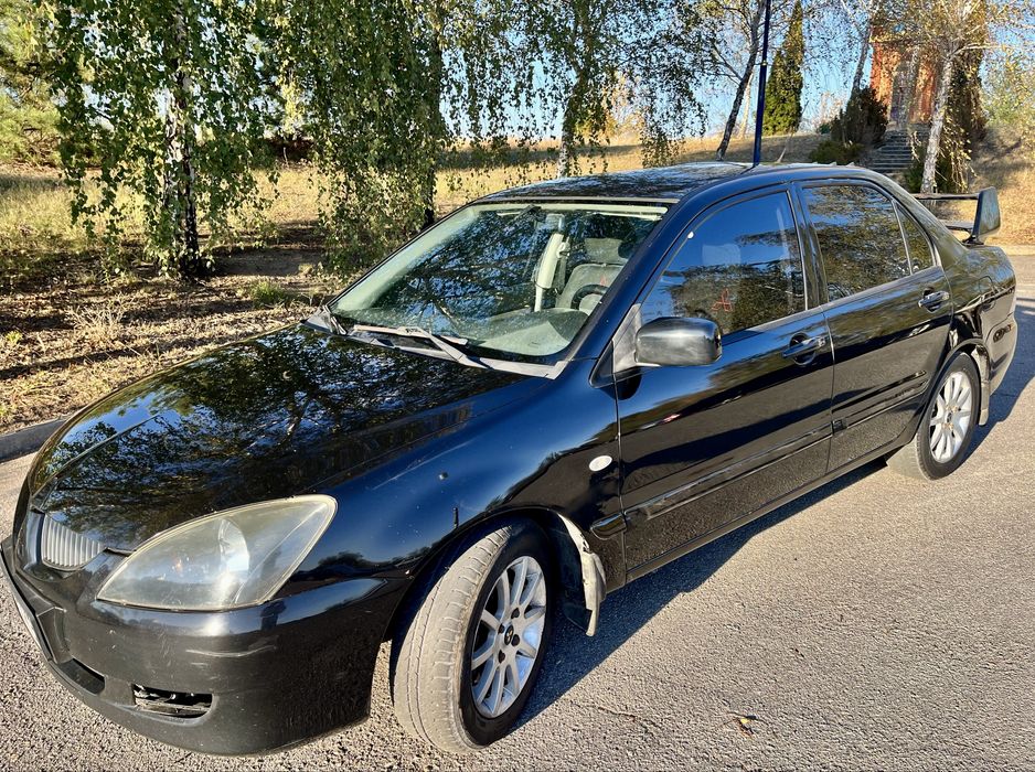 Продам Mitsubishi Lancer 1.6