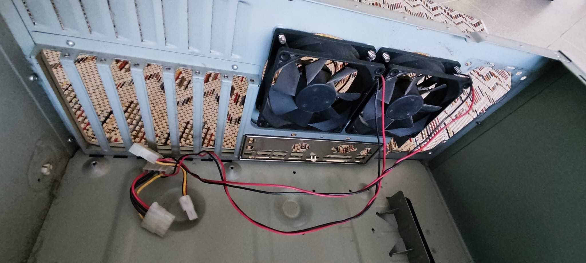 Caixa PC + opcionalmente componentes