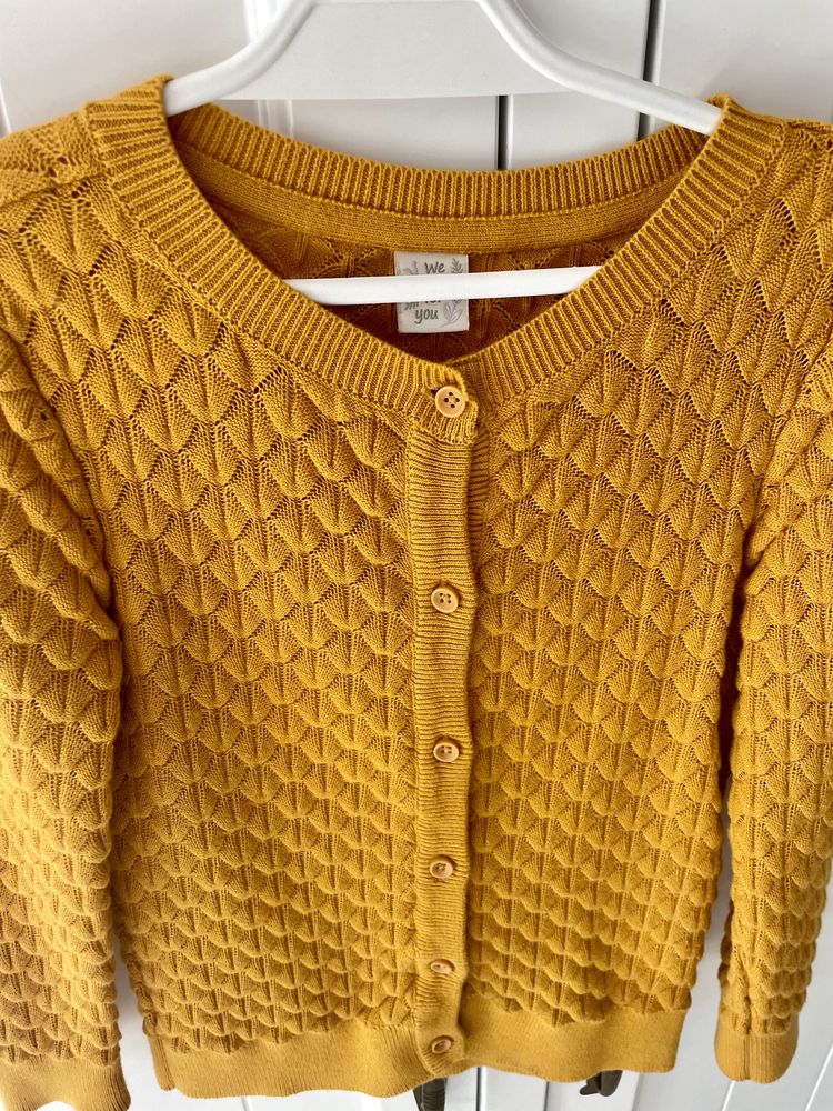 Elegancki sweterek dla dziewczynki roz. 110/116