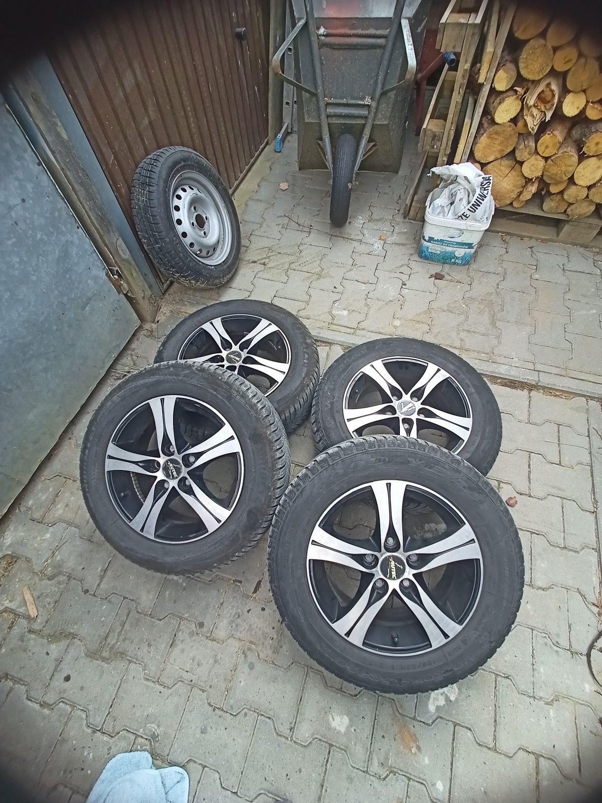 Felgi aluminiowe 15" 5x112