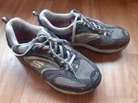 Жіночі кросівки Skechers Shape-ups розмір 37