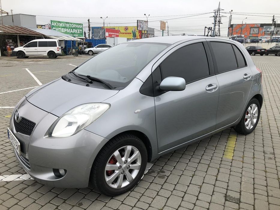 Toyota yaris 2008