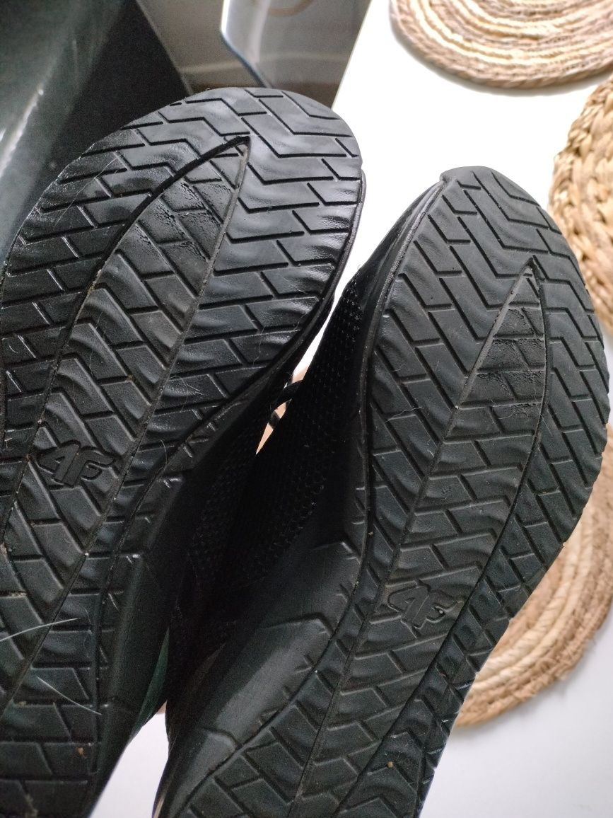 Buty sportowe damskie 4F