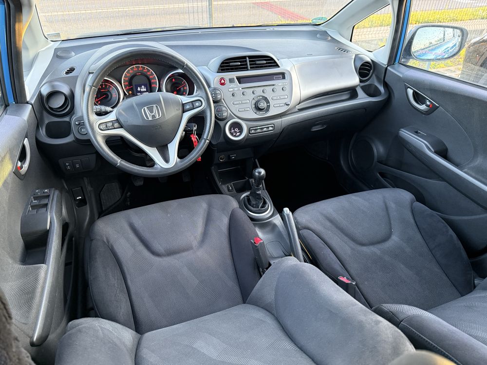 Honda JAZZ 1.4 104 tys jak nowa !!! Wersja Comfort auto zarejstrwane
