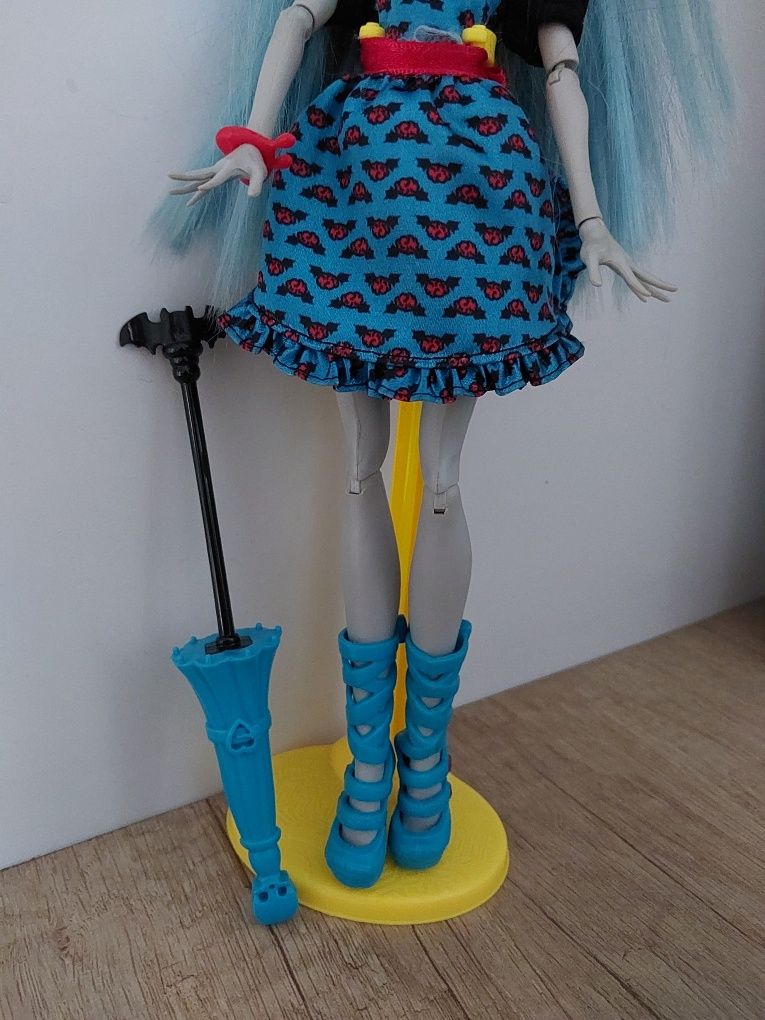 Ghoulia Yelps Lalka monster high unikat