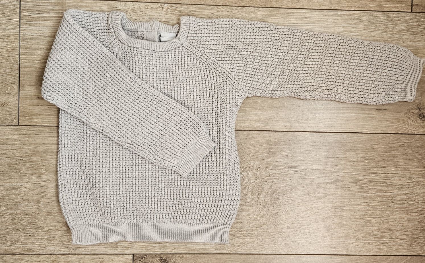 Sweter beżowy H&M 104