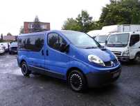 Renault Trafic trafic osobowy po pełnej obsłudze , idealny