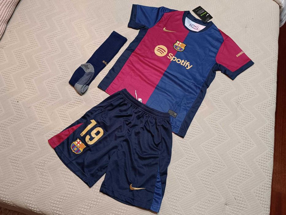 Equipamento Barcelona Yamal ou Raphinha Camisola CRIANÇA