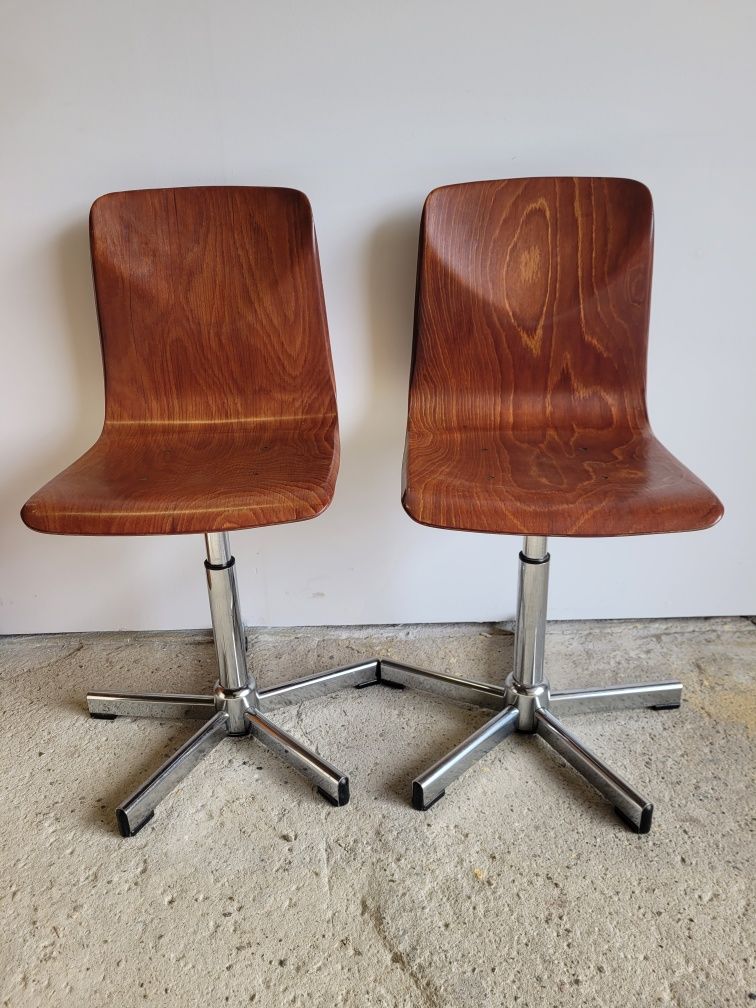 Trzy krzesła THUP=OP=SEAT lata siedemdziesiate
