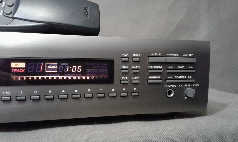 YAMAHA CDX-550E ,odtwarzacz cd