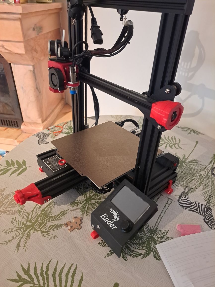 Ender 3 pro muito bem estimada