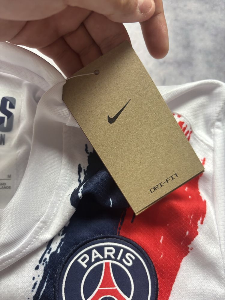 koszulka pilkarska psg paris saint germain