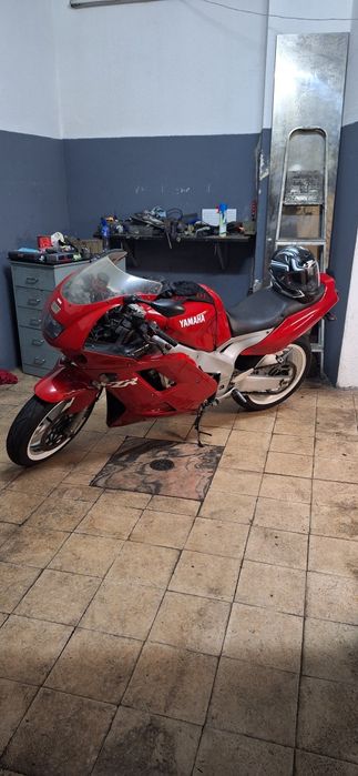 Yamaha fzr 1000 exup