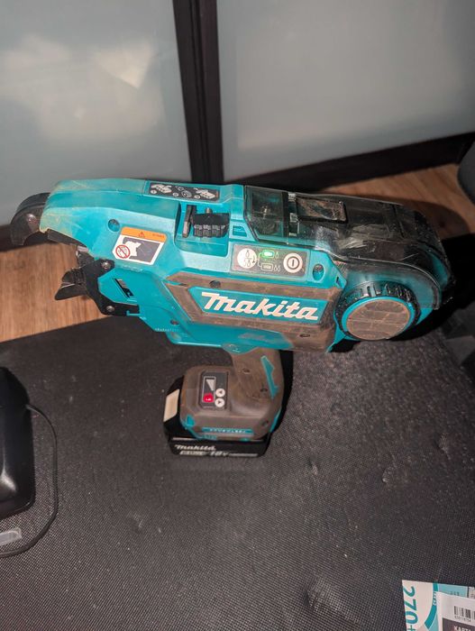 Wiązarka do zbrojeń makita+Aku+drut