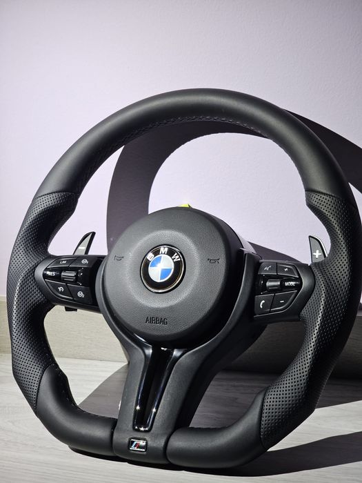 Volantes BMW PACK M com Patilhas e AirBag – NOVOS em caixa.
