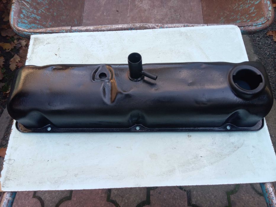 Продам кришку клапанів ГАЗ 24
