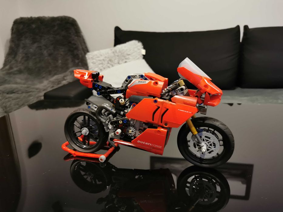 Ducati Panigale V4 R Technic - klocki