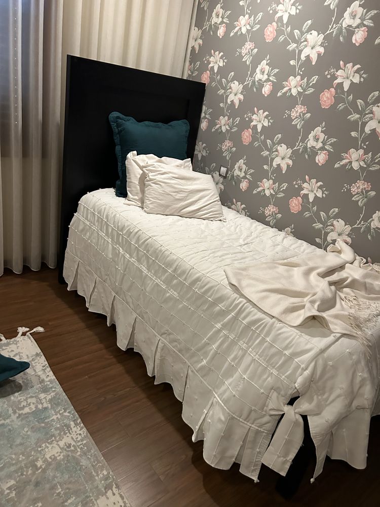 Cama Solteiro + 1 Cómoda