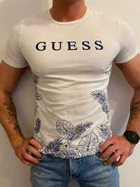 T-shirt Guess rozmiar M