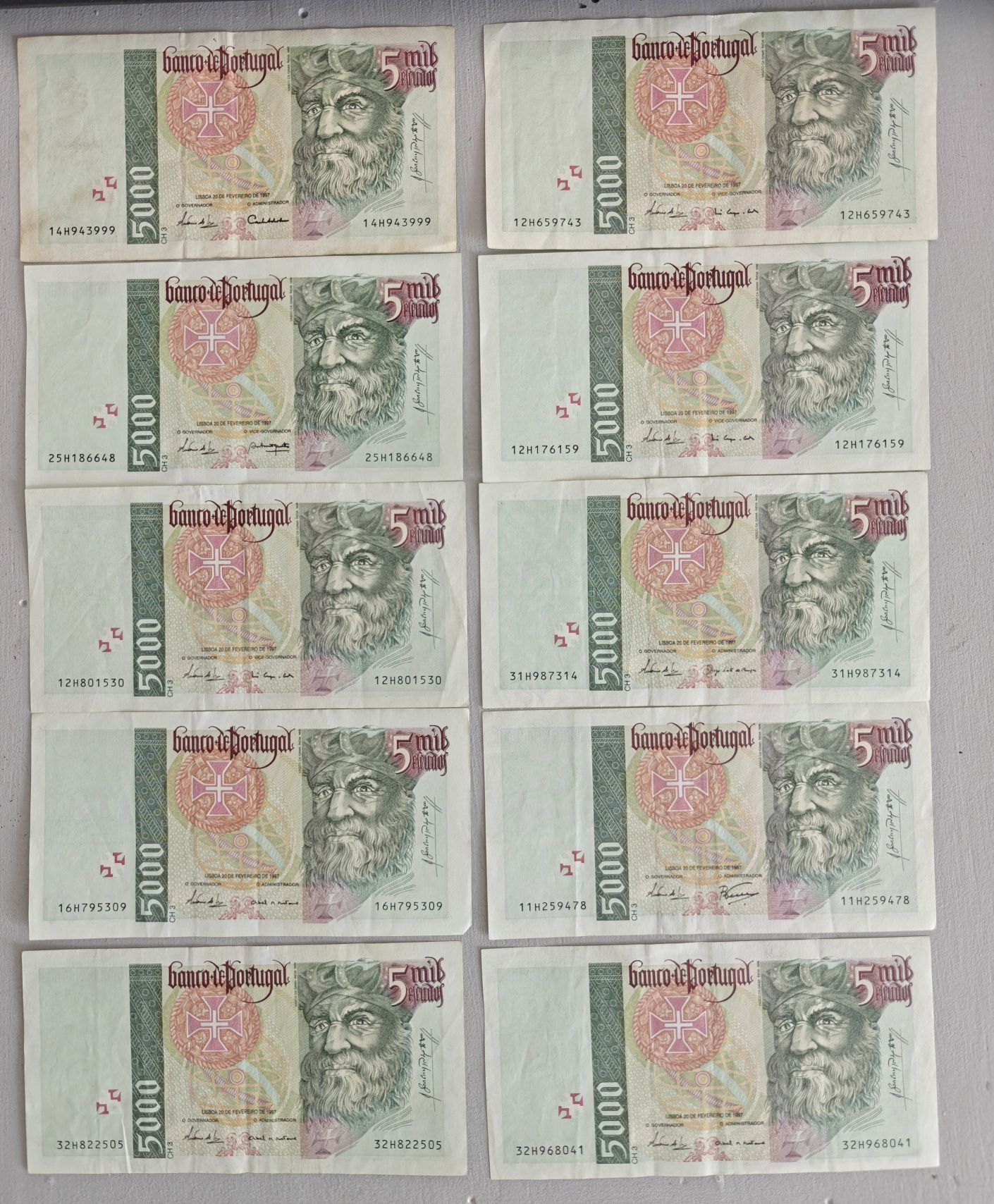 Lote de notas de 5000 escudos