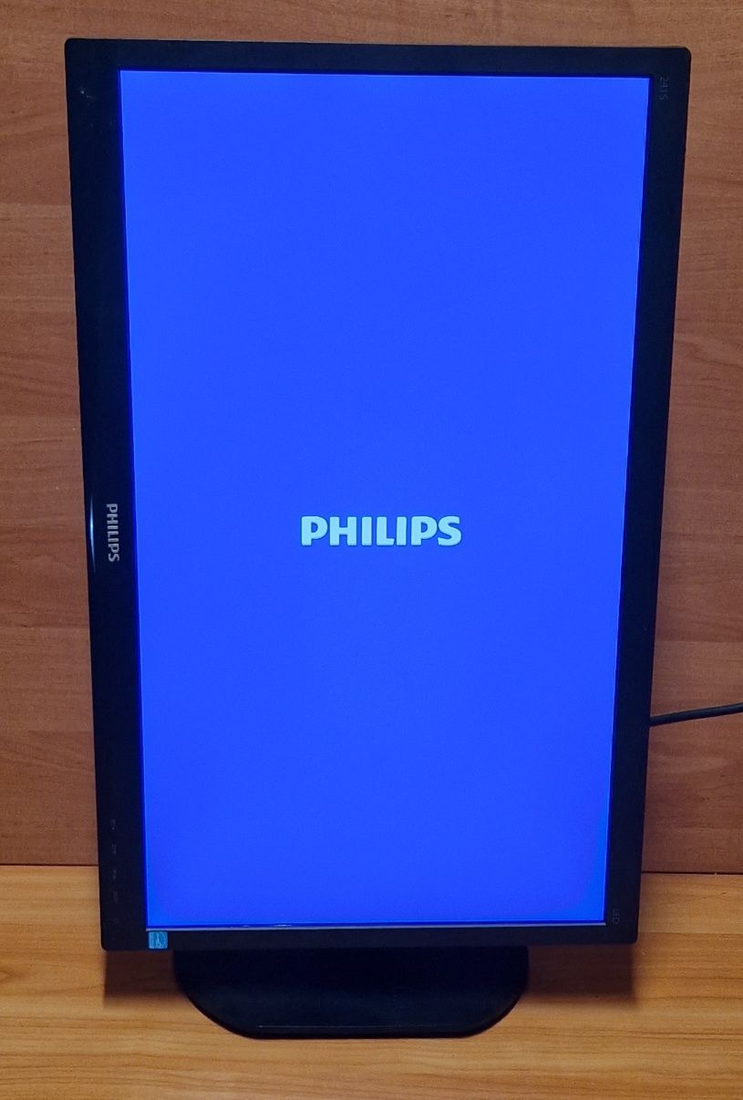 Monitor Philips 241S4L 24" 1920 x1080 16:9,przewód DVI - HDMI