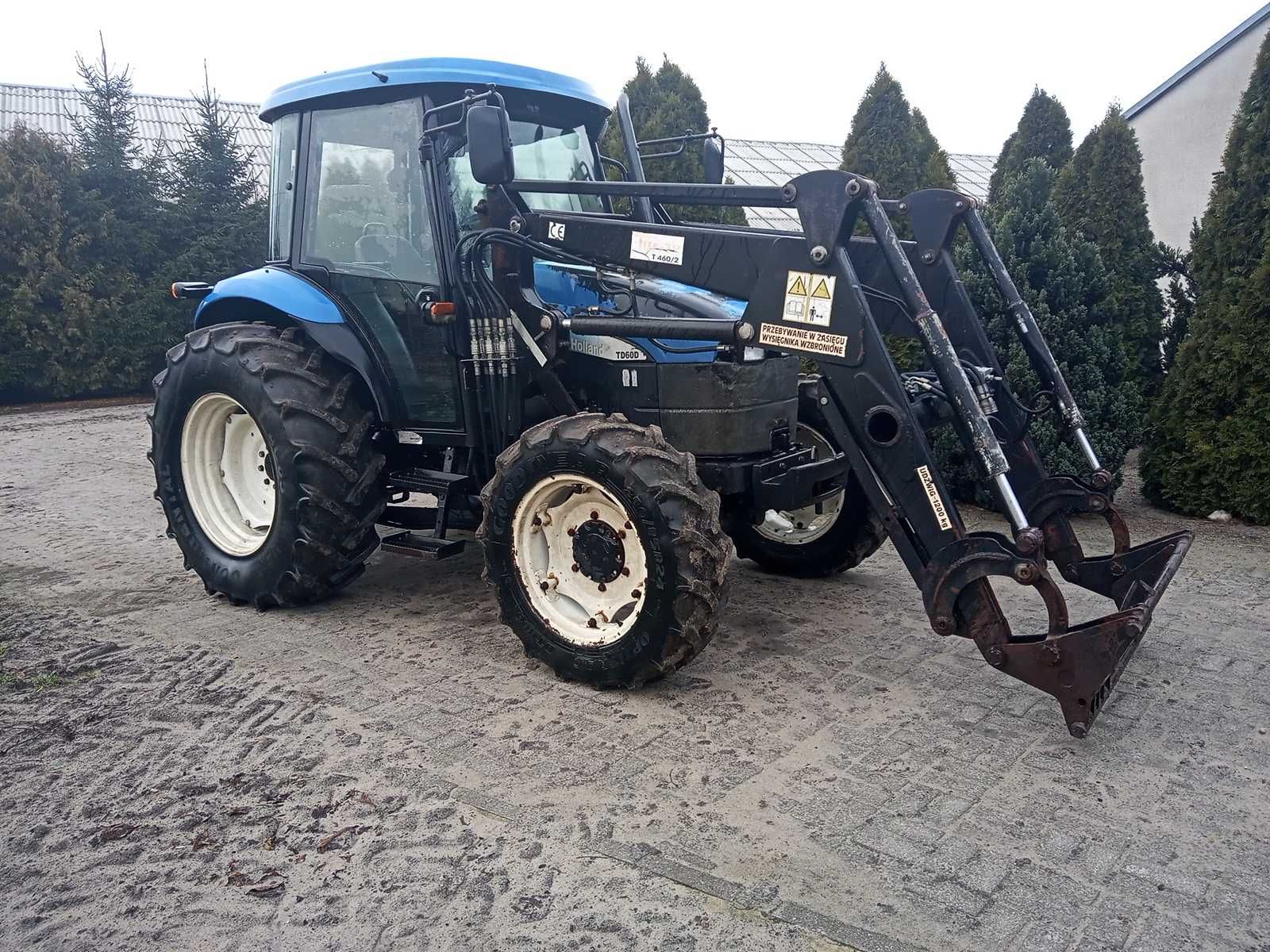 ciągnik New Holland TD60 z turem