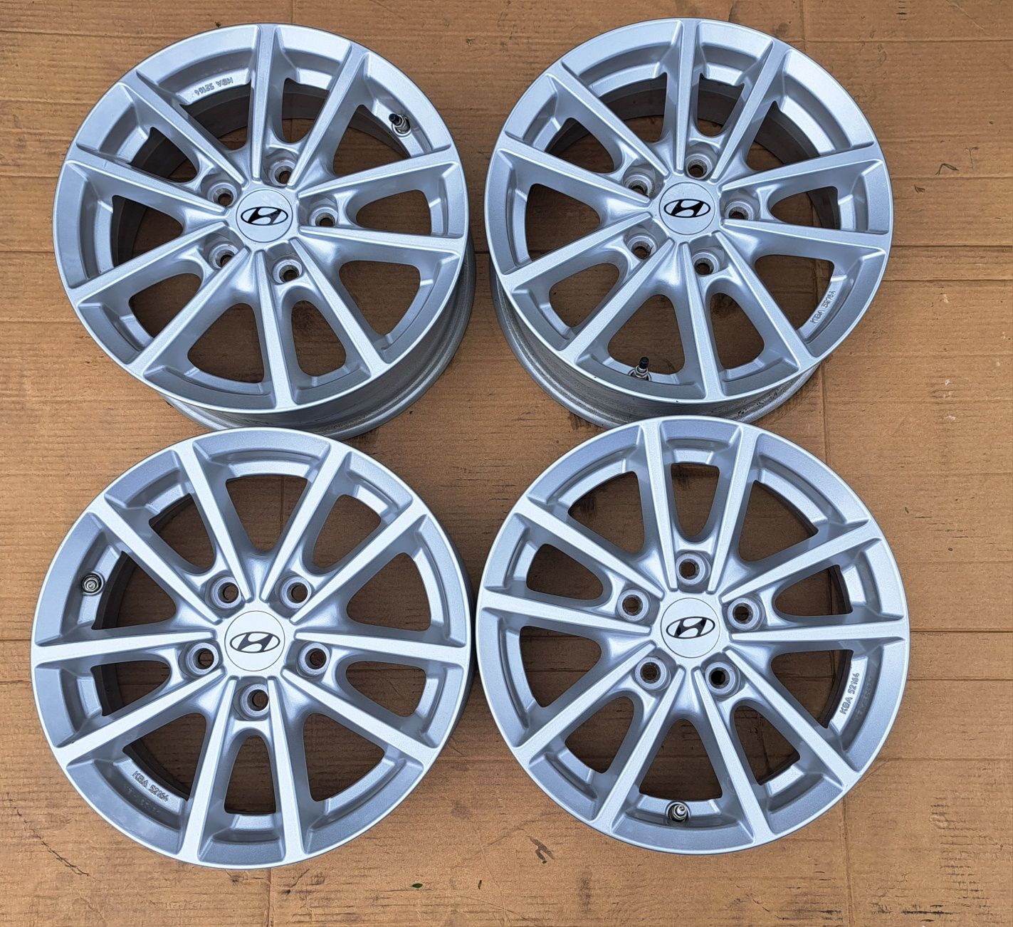 Felgi 15 5x114.3 Hyundai i30 ix20 Kia Ceed Venga Soul alufelgi JAK NOW
