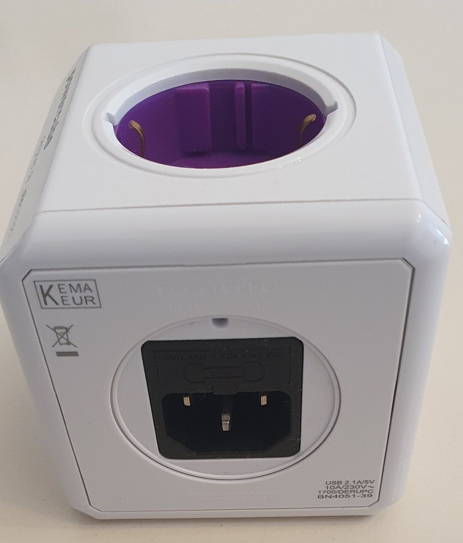 Adaptador de viagem POWERCUBE (ReWirable USB)