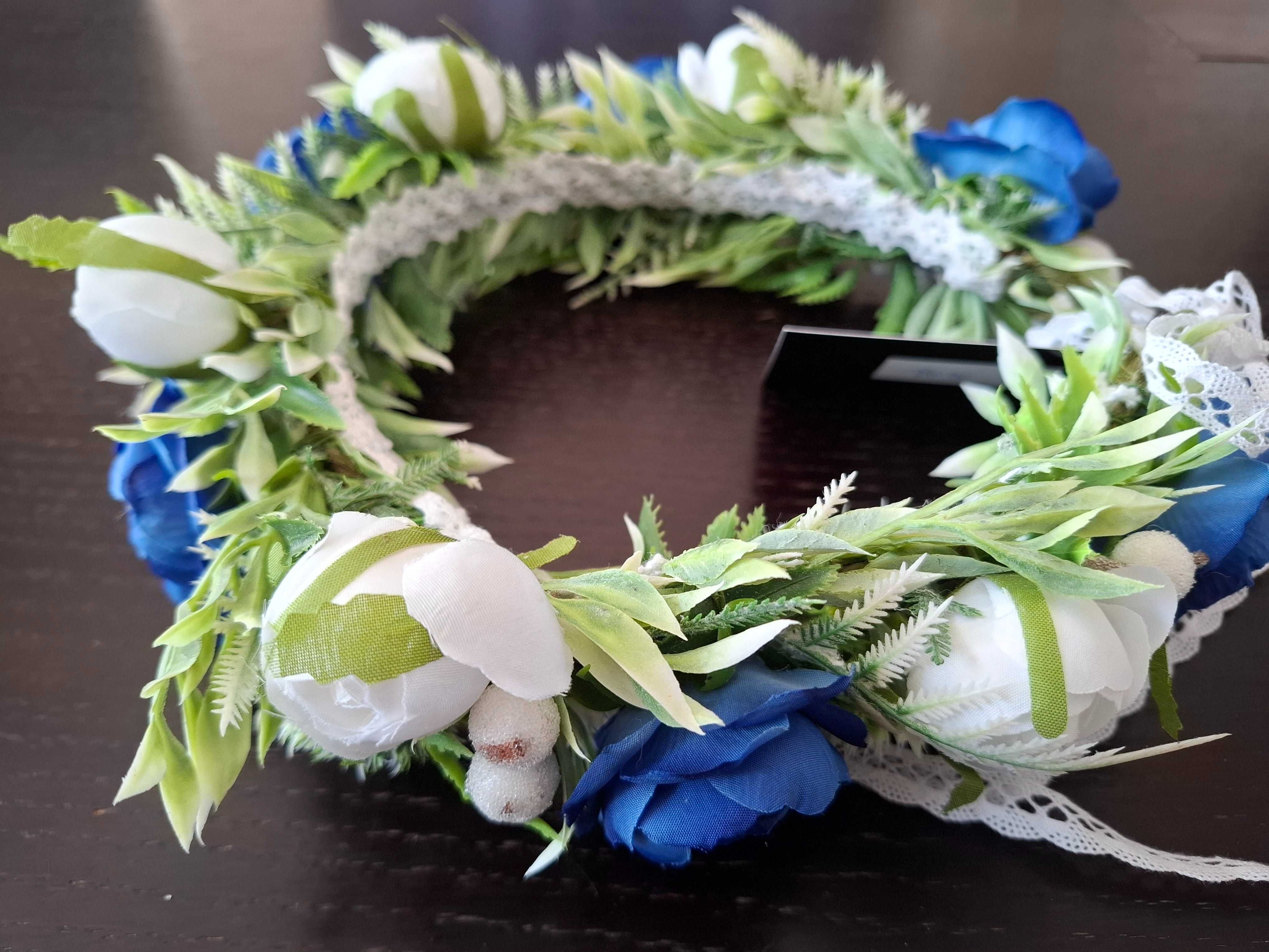 Sprzedam wianek komunijny Lola White