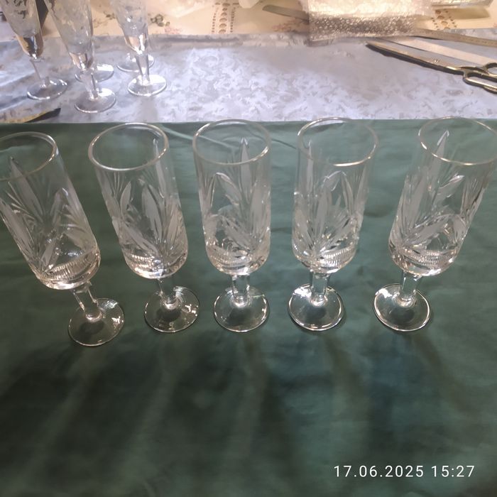 Продам хрустальные бокалы, стаканы