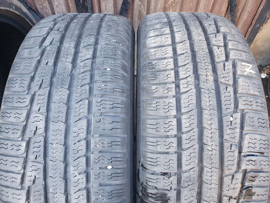 Nokian 215/55/17 95%bieżnika Cena za 2szt zimowe