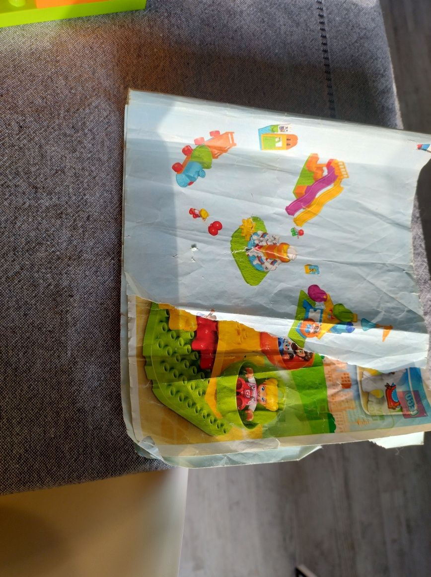 LEGO Duplo wesołe miasteczko zwierzęta zestaw