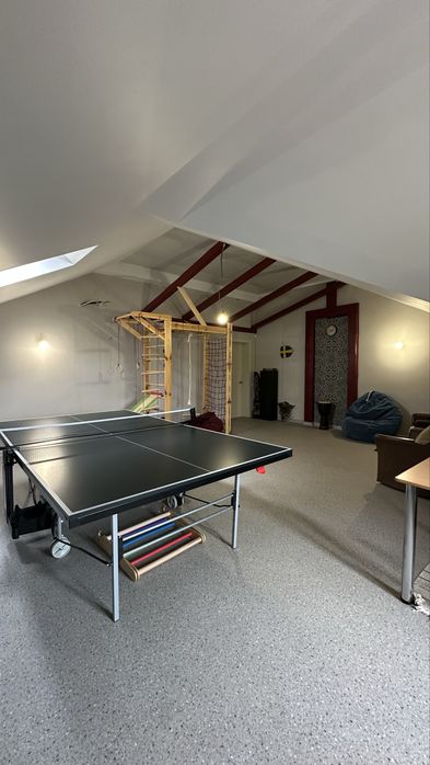 Продається просторий будинок з ландшафтною ділянкою|10 соток|266,6м2