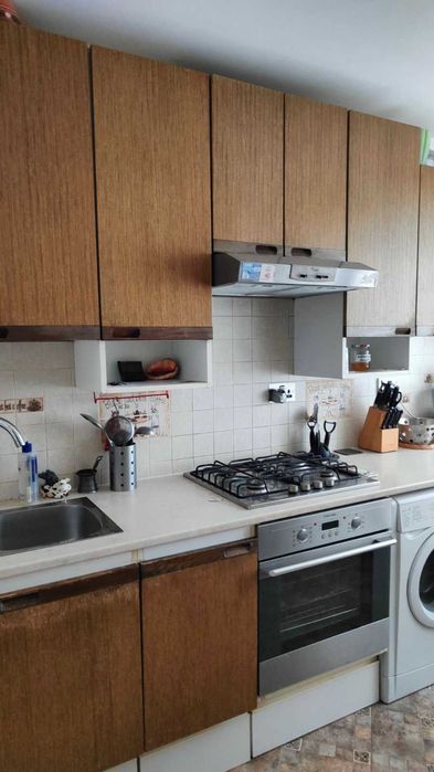 Продаж 2 кім.кв вул. Мазепи (початок), 3/9 цегла.