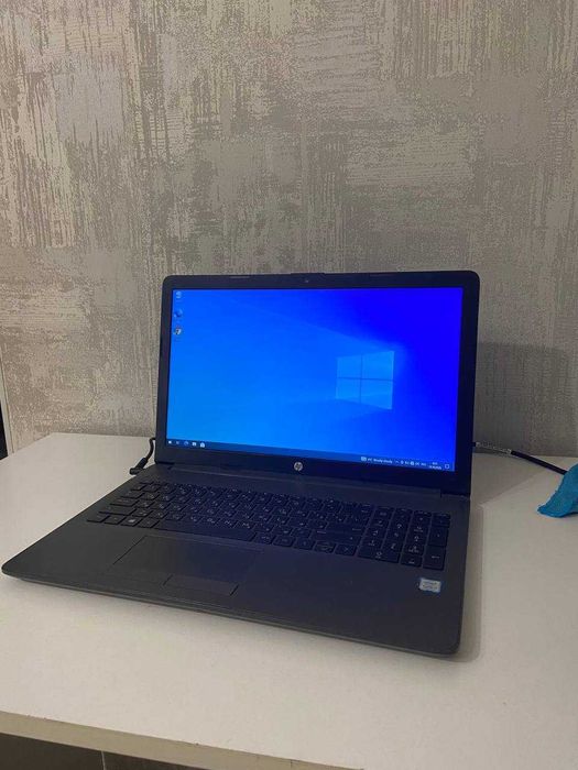 Ноутбук HP 250 G7