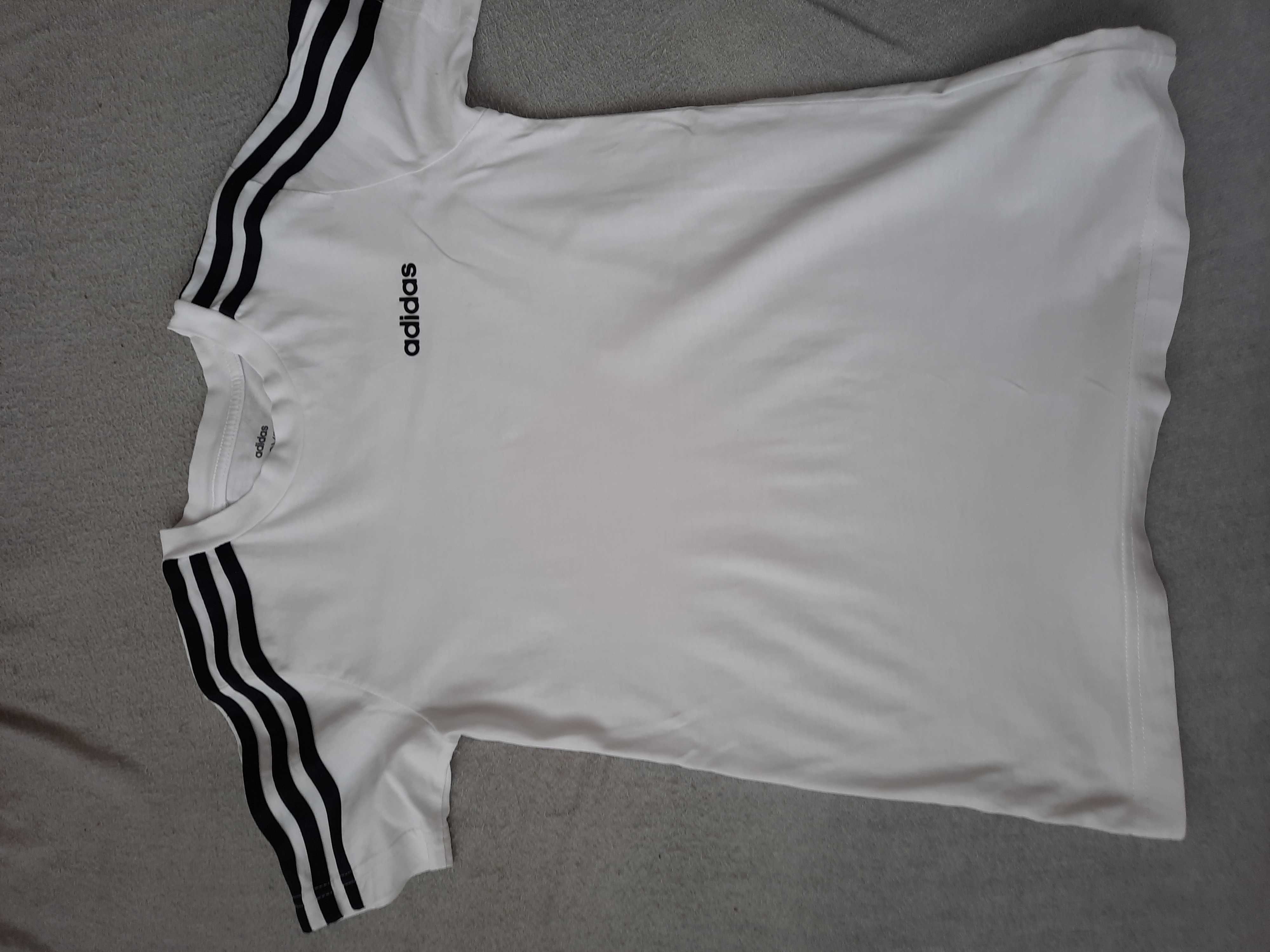 Addidas T-shirt i spodenki addidas rozmiar 140