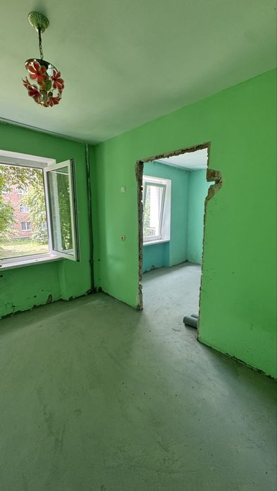 Продаж 2-х кімнатної під ремонт